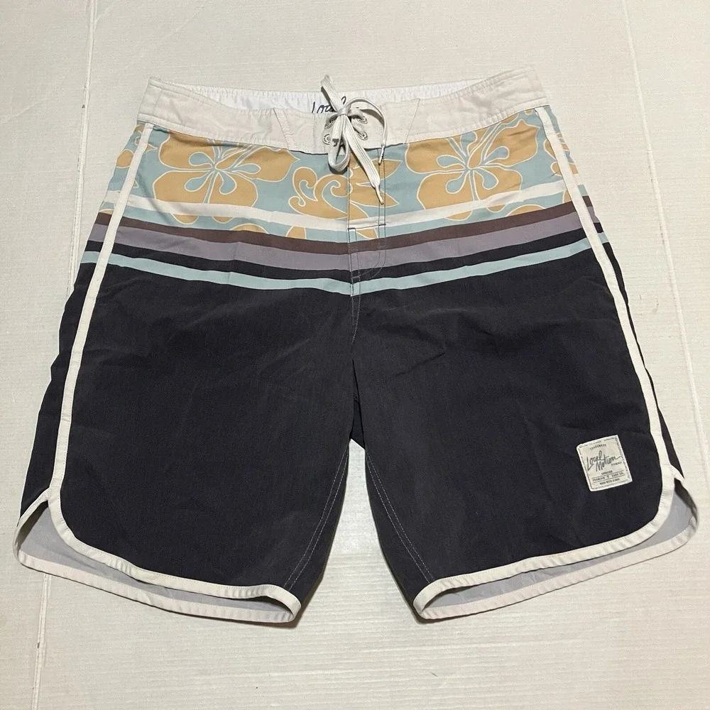 Local Motion Hawaii Mens Surf Trunks Board Shorts Size 34 X 9‎ Beach Floral